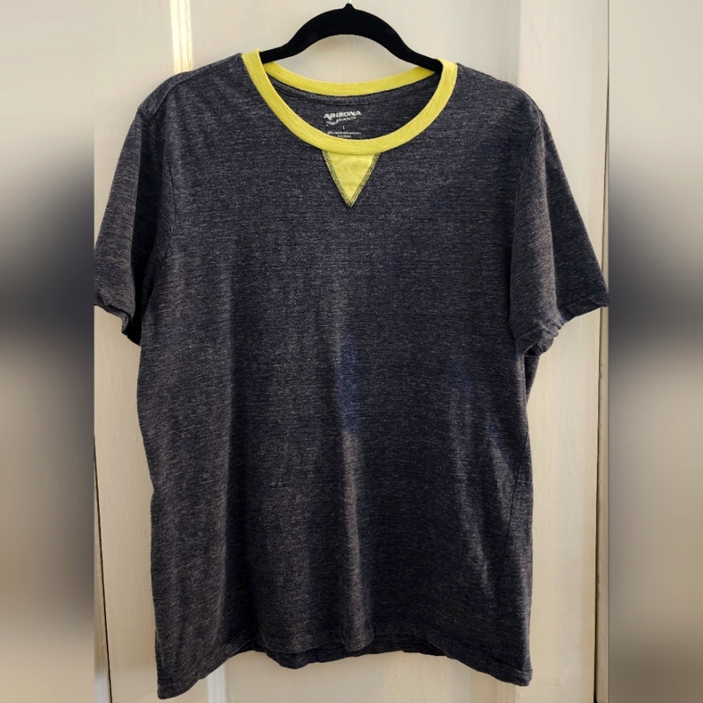 Arizona Jean Co. Tee shirt, large
